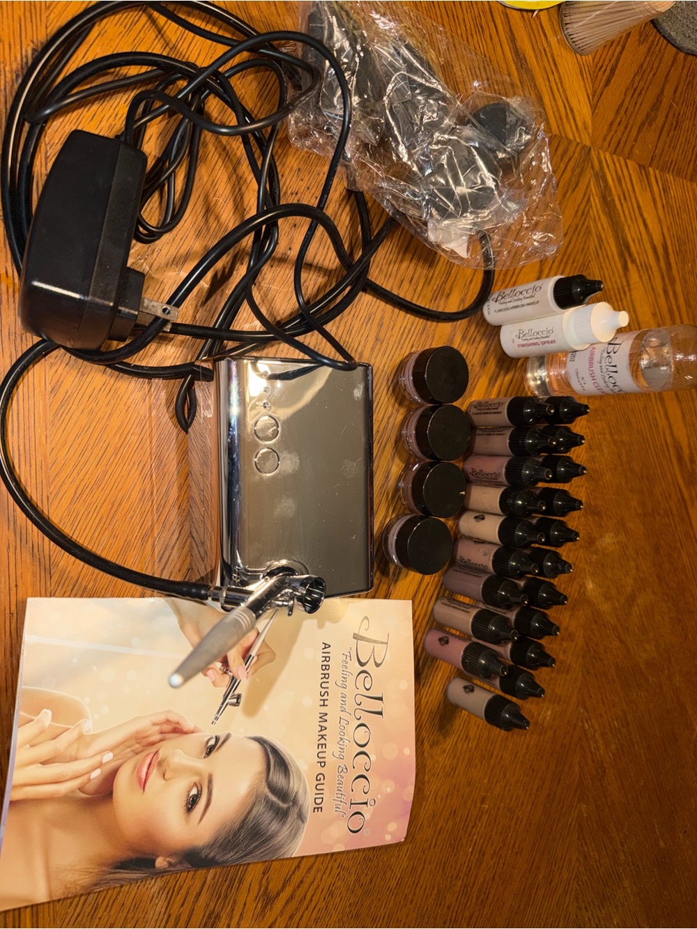 Airbrush Makeup Kit in Silver and Neutral Shades